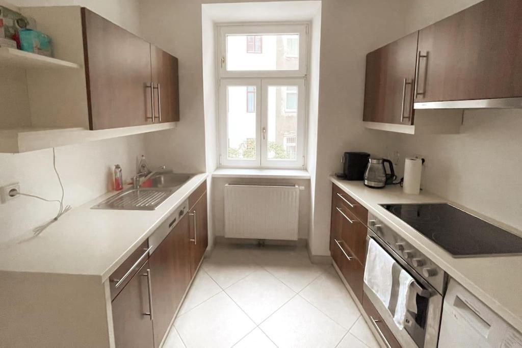 Modern & Charming @ Villas Quarter! 7Min To Center Wina Bagian luar foto